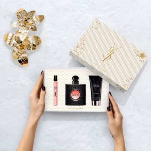 Flacon Black Opium et soins assortis – Cadeau chic pour femme, disponible chez Parfumerie Passion au meilleur prix | Livraison rapide partout au Maroc
