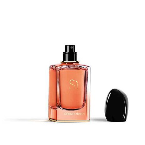 Flacon Sì Intense – Parfum Armani séducteur et sophistiqué, disponible chez Parfumerie Passion au meilleur prix | Livraison rapide partout au Maroc