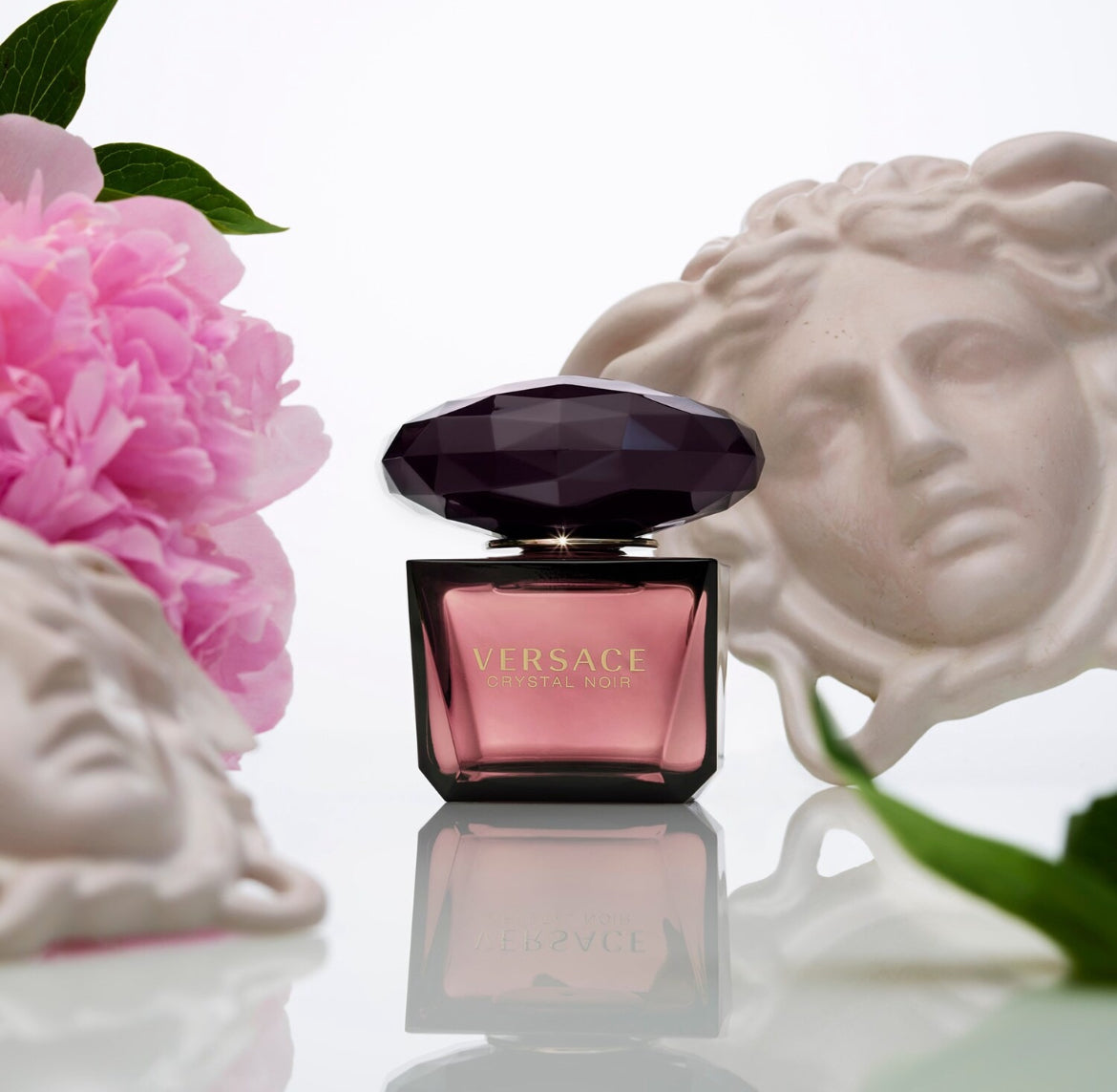 Crystal Noir - Eau De Parfum | Versace | Parfum pour femme | Parfumerie Maroc | Parfumerie Tetouan | Meilleur prix | Livraison rapide | Versace Maroc
