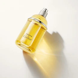 Pasha Parfum dans un univers chic et affirmé au style Cartier