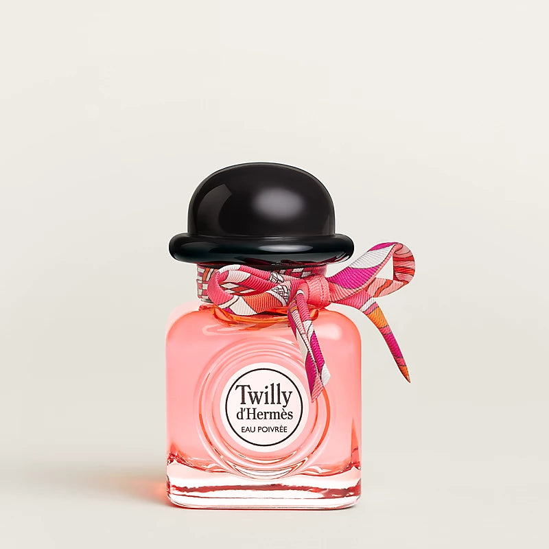 Twilly Eau Poivrée – Parfum floral épicé pour femme audacieuse, disponible chez Parfumerie Passion au meilleur prix | Livraison rapide partout au Maroc
