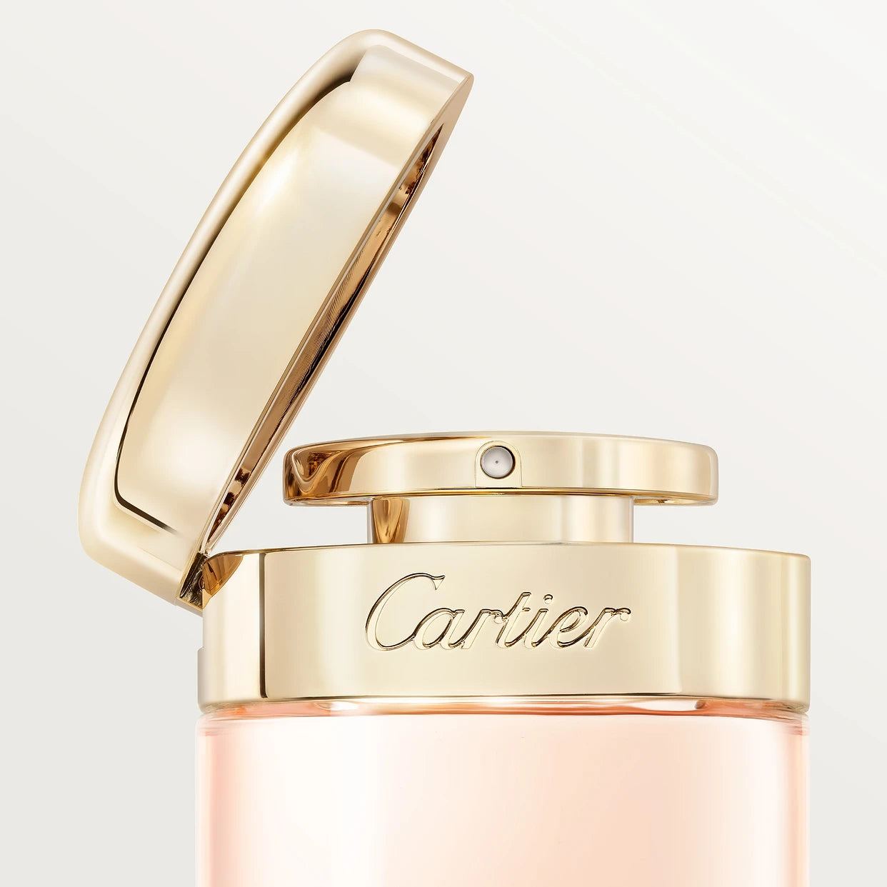 Packaging Baiser Volé – boîte raffinée aux codes élégants de Cartier

