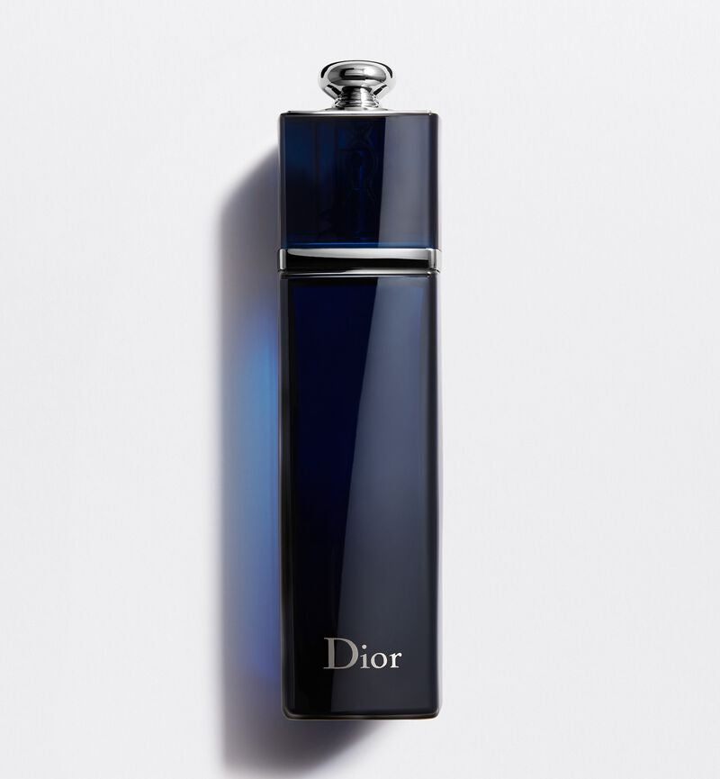 Dior Addict Eau de Parfum – Flacon bleu nuit intense | Achat en ligne et livraison rapide au Maroc