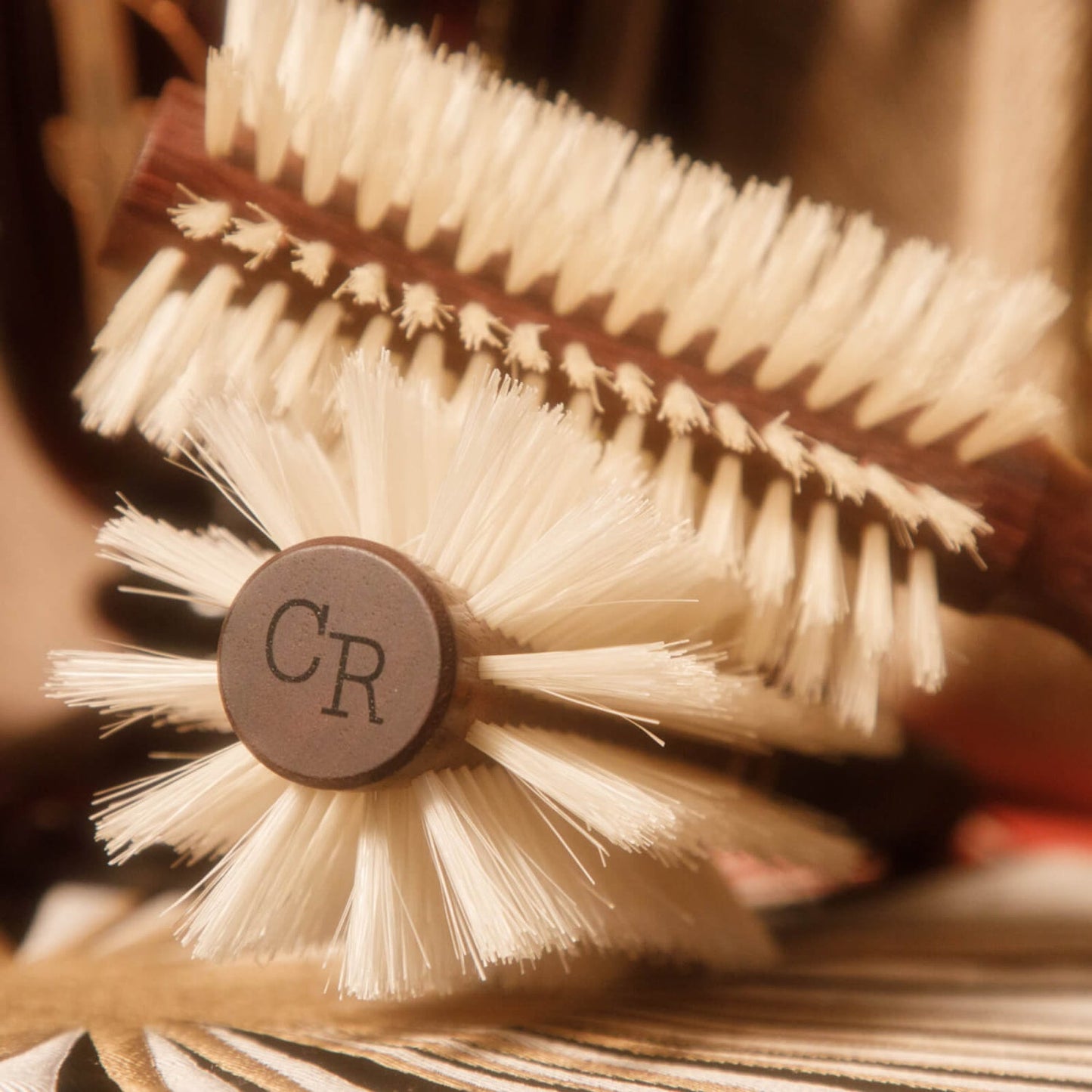 BROSSE PRÉ-INCURVÉE BRUSHING 12 RANGS