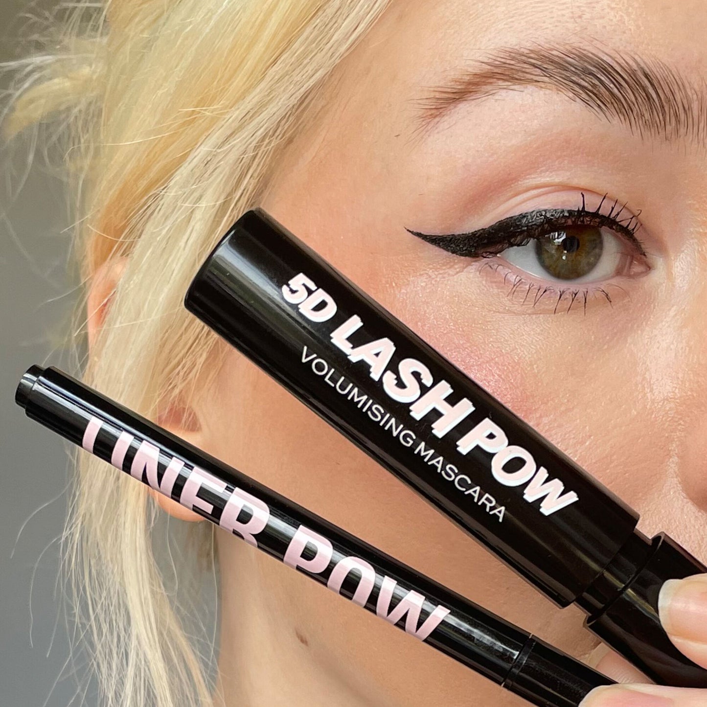 LINER POW LIQUID EYELINER