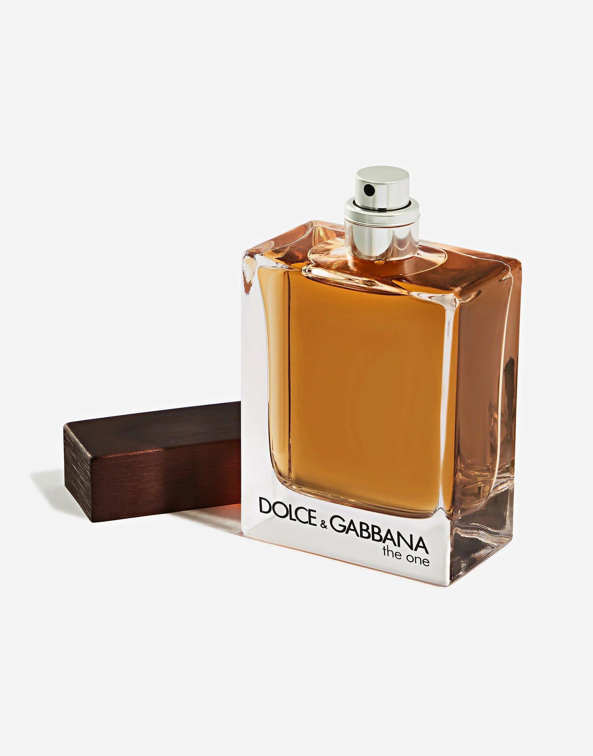 Flacon The One For Men – Eau de Toilette boisée épicée, disponible chez Parfumerie Passion au meilleur prix | Livraison rapide partout au Maroc