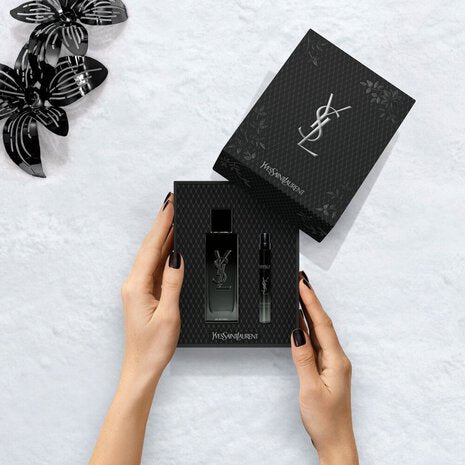 YSL MYSLF – Coffret élégant avec eau de parfum et soins assortis, disponible chez Parfumerie Passion au meilleur prix | Livraison rapide partout au Maroc