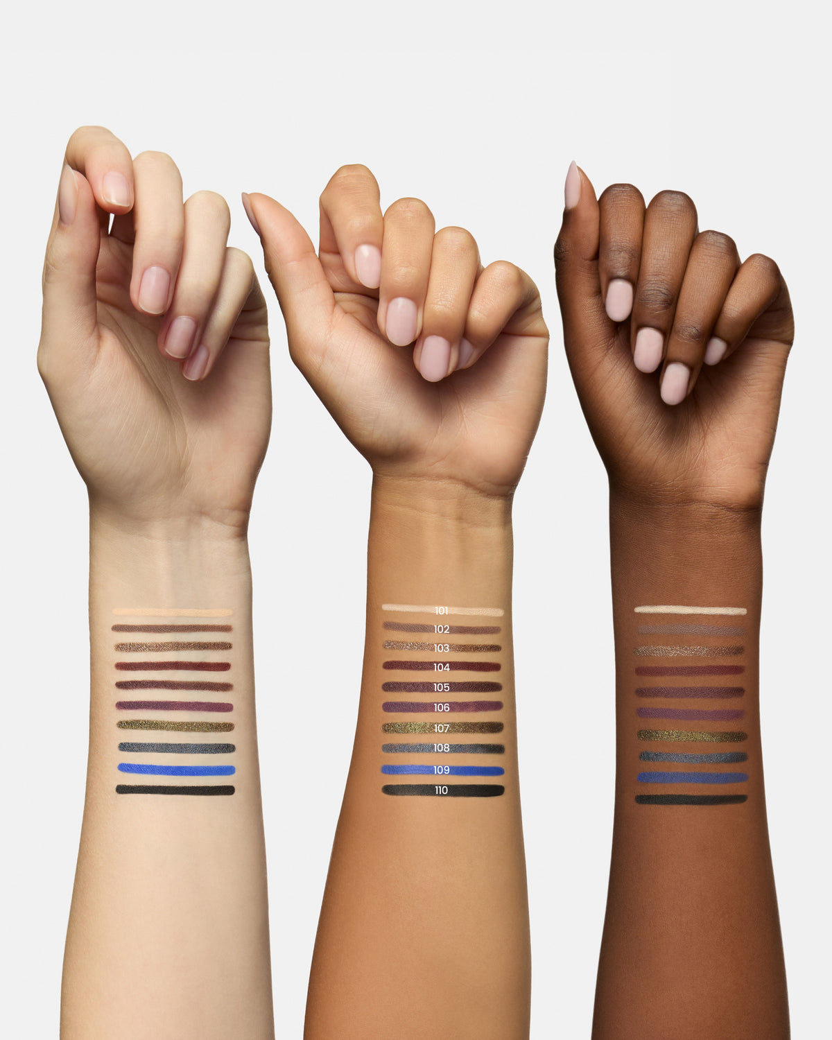 CREAMY EYELINER ELUMINOUS BLUE 109 - EYELINER